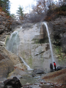 川原毛地獄の湯滝